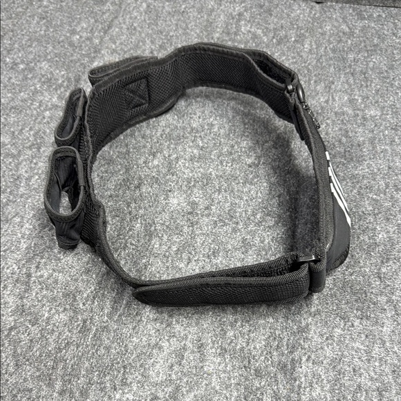 Adidas Black Running Belt Sleek Adjustable Accessory - Picture 8 of 8